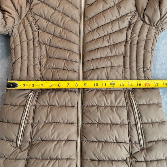 NWOT Michael Michael Kors Packable Coat Taupe Size Small - Picture 12 of 14